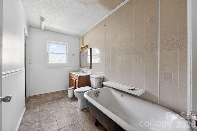 44 Dragonfly Lane, Whittier, NC 28789