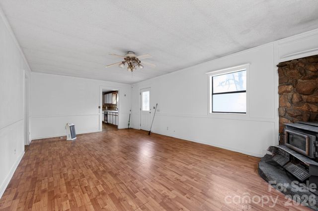 44 Dragonfly Lane, Whittier, NC 28789
