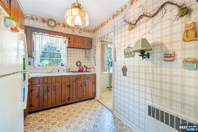156 Cedar Avenue, Hackensack, NJ 07601