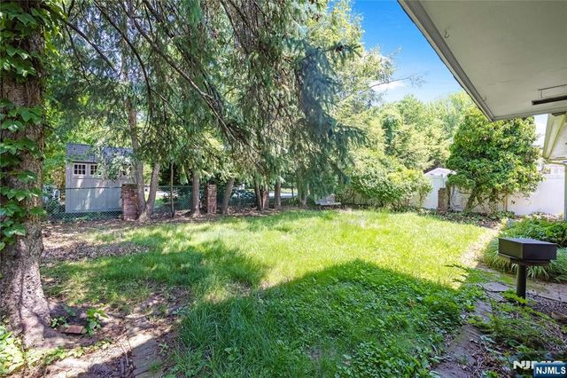 156 Cedar Avenue, Hackensack, NJ 07601
