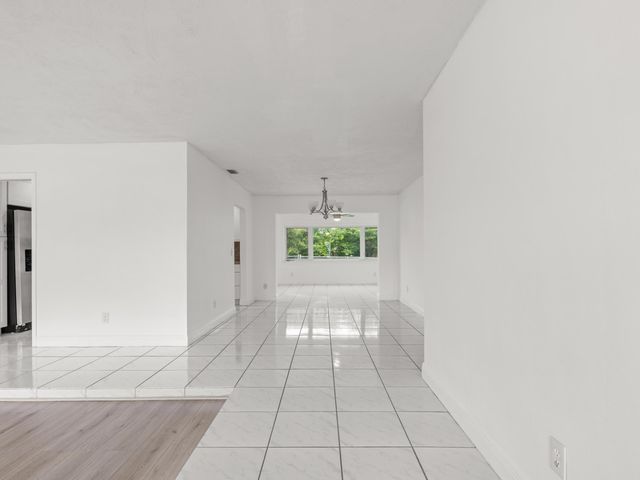 5317 SW 120th Avenue, Cooper City, FL 33330