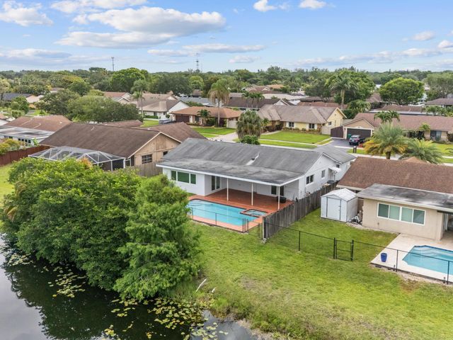 5317 SW 120th Avenue, Cooper City, FL 33330