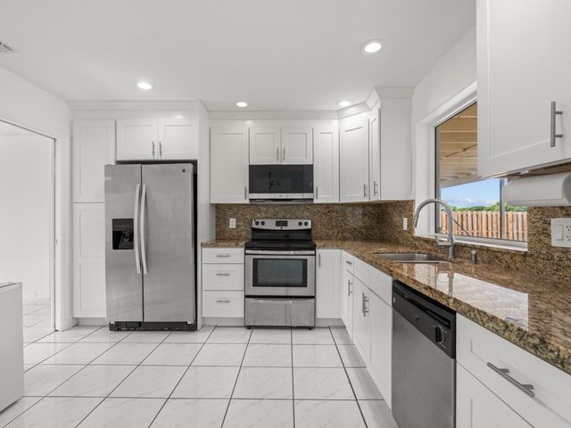 5317 SW 120th Avenue, Cooper City, FL 33330
