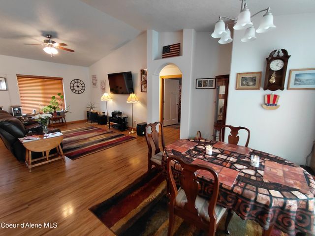 32811 N 14th AVE, Spirit Lake, ID 83869