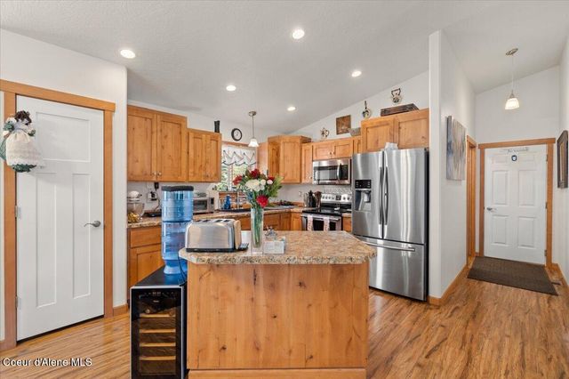 32811 N 14th AVE, Spirit Lake, ID 83869