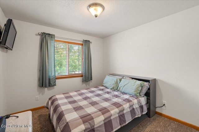 32811 N 14th AVE, Spirit Lake, ID 83869
