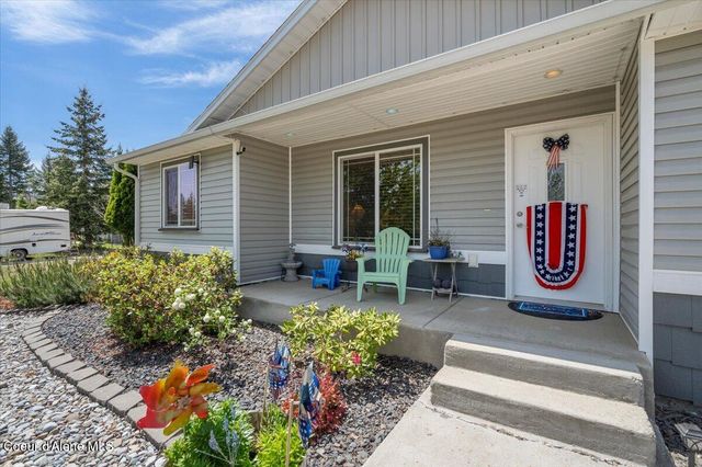 32811 N 14th AVE, Spirit Lake, ID 83869