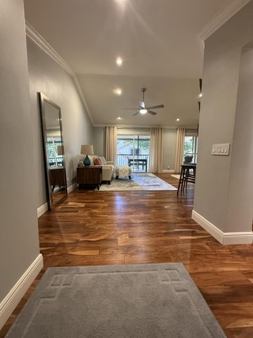 5560 Coach House Cir C, Boca Raton, FL 33486