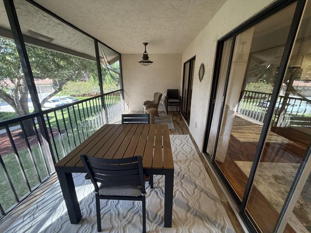 5560 Coach House Cir C, Boca Raton, FL 33486