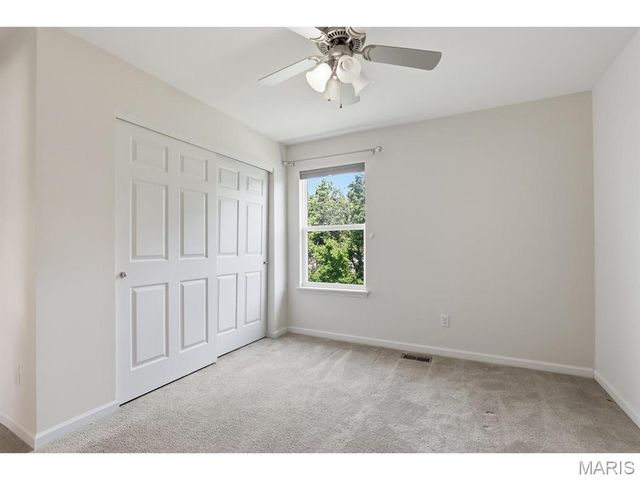 255 Winding Bluffs Court, Fenton, MO 63026