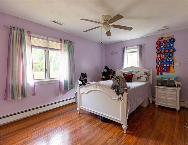 20 Lincoln Drive, North Smithfield, RI 02896
