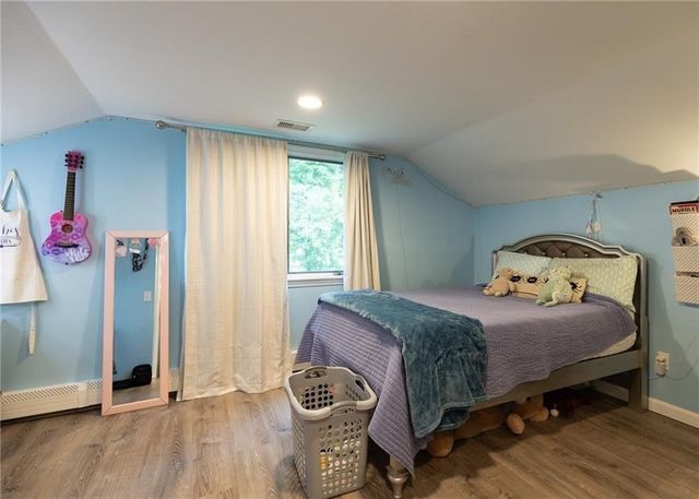 20 Lincoln Drive, North Smithfield, RI 02896