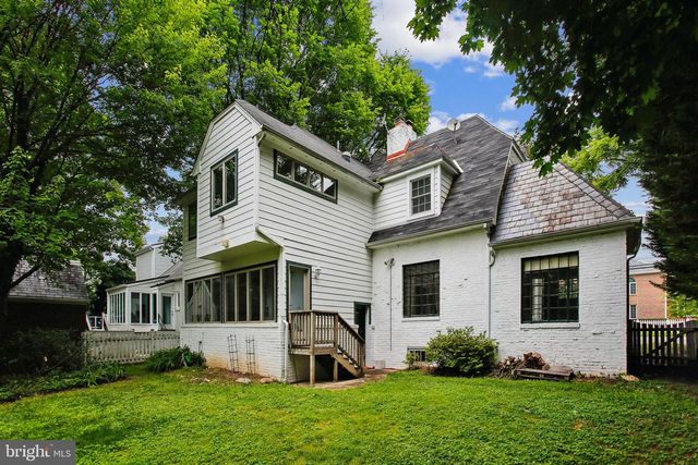 4602 DERUSSEY PKWY, Chevy Chase, MD 20815
