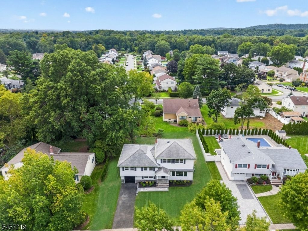 15 Haussler Ter, Clifton City, NJ 07013 — photo 3