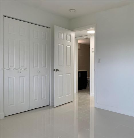 8950 NE 8th Ave 506, Miami, FL 33138