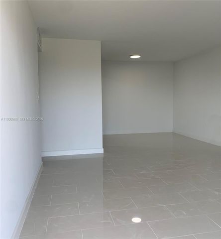 8950 NE 8th Ave 506, Miami, FL 33138