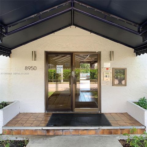 8950 NE 8th Ave 506, Miami, FL 33138
