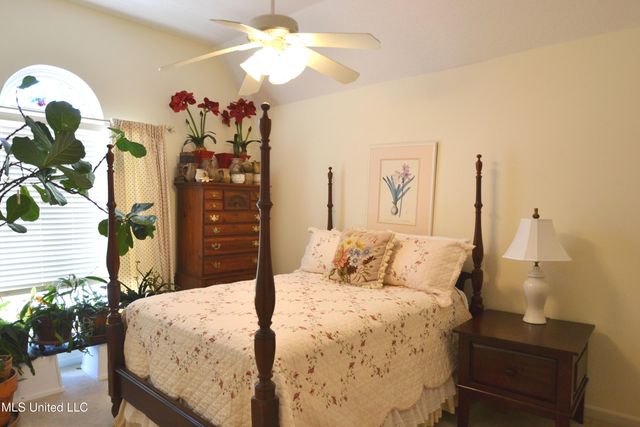 9389 Bryant Trent Boulevard, Olive Branch, MS 38654