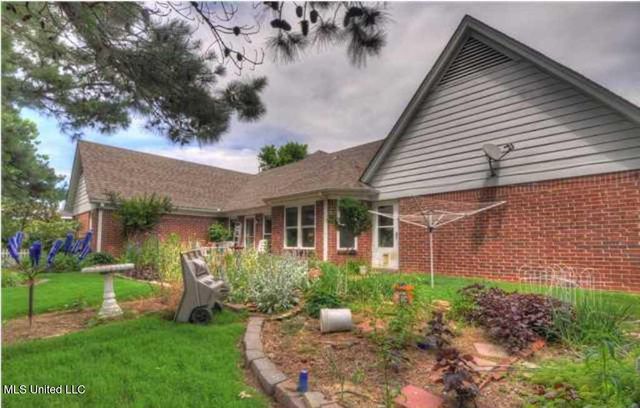 9389 Bryant Trent Boulevard, Olive Branch, MS 38654