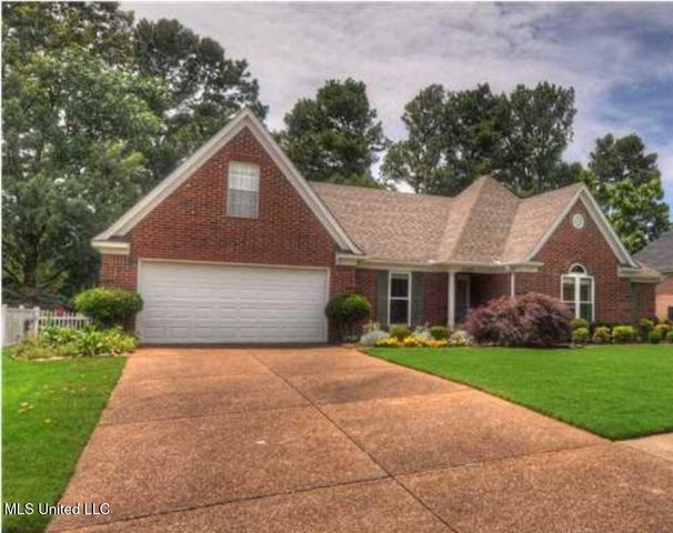 9389 Bryant Trent Boulevard, Olive Branch, MS 38654