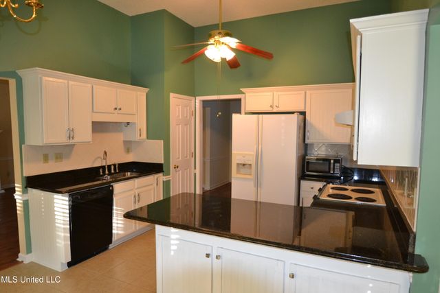 9389 Bryant Trent Boulevard, Olive Branch, MS 38654