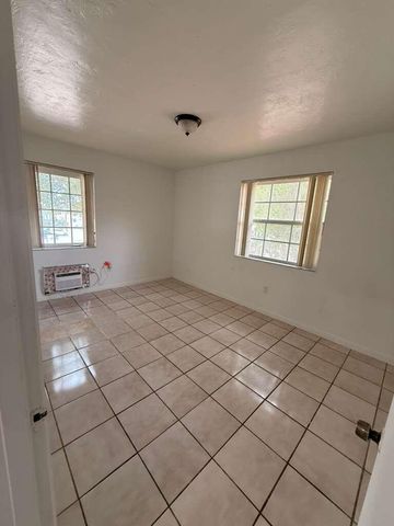 605 84th Street, Miami Beach, FL 33141