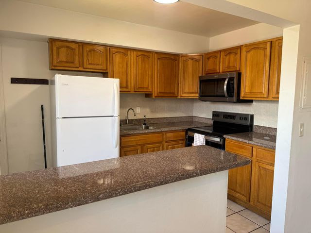 605 84th Street, Miami Beach, FL 33141