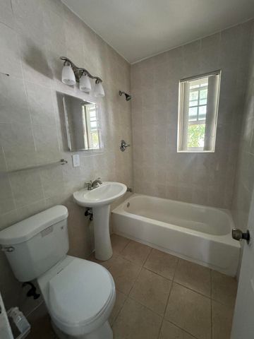 605 84th Street, Miami Beach, FL 33141