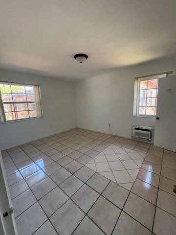 605 84th Street, Miami Beach, FL 33141