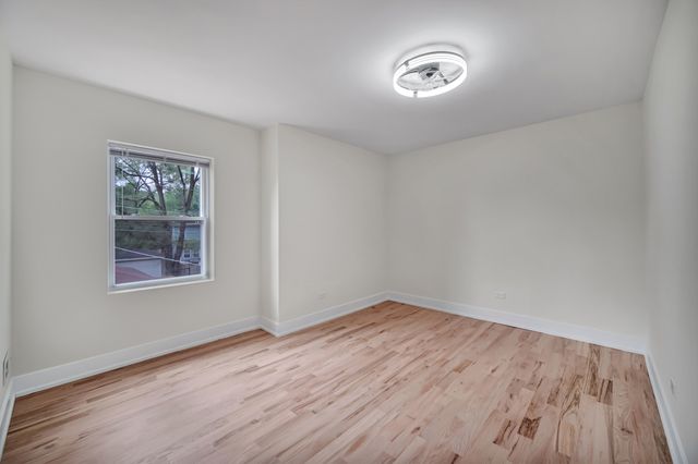 9722 S Ellis Avenue, Chicago, IL 60628