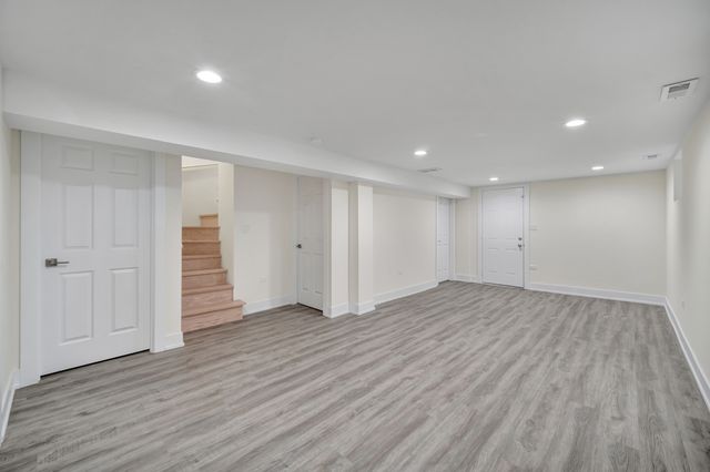 9722 S Ellis Avenue, Chicago, IL 60628