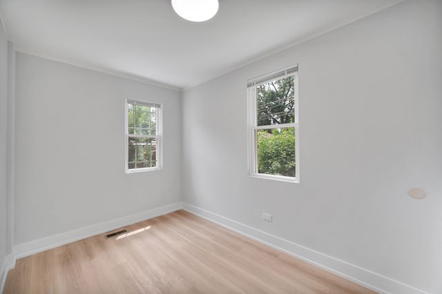 9722 S Ellis Avenue, Chicago, IL 60628