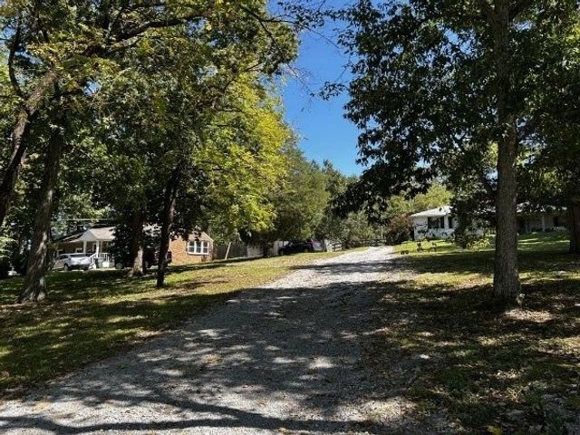 1108 Waller Rd, Brentwood, TN 37027