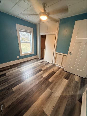 385 Whittemore Street, Pontiac, MI 48342