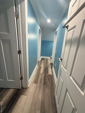 385 Whittemore Street, Pontiac, MI 48342