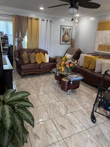 2531 W Barkley Dr Drive W B, West Palm Beach, FL 33415