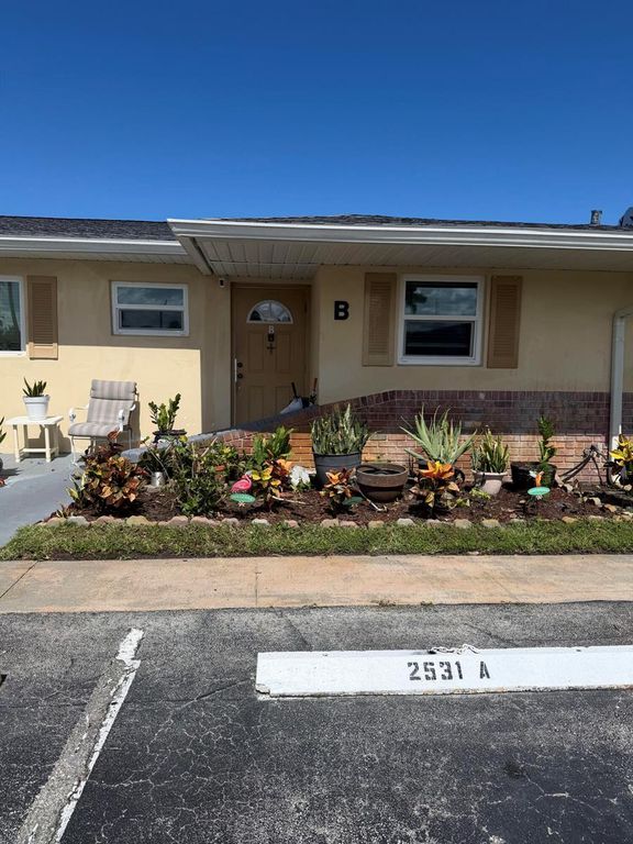 2531 W Barkley Dr Drive W B, West Palm Beach, FL 33415