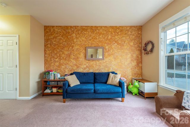 53 Stone River Drive, Asheville, NC 28804