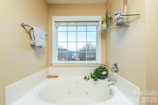 53 Stone River Drive, Asheville, NC 28804