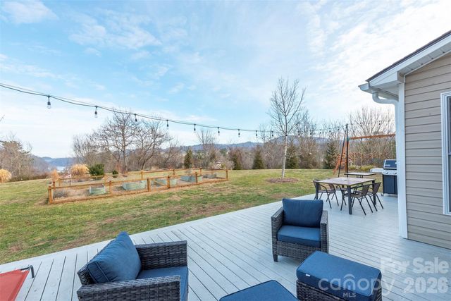 53 Stone River Drive, Asheville, NC 28804