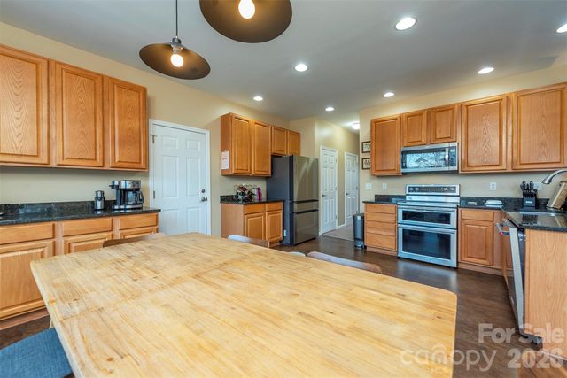 53 Stone River Drive, Asheville, NC 28804