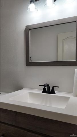 191 Teodora Drive, Rio Grande City, TX 78582