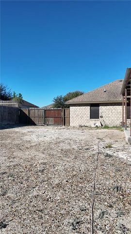 191 Teodora Drive, Rio Grande City, TX 78582