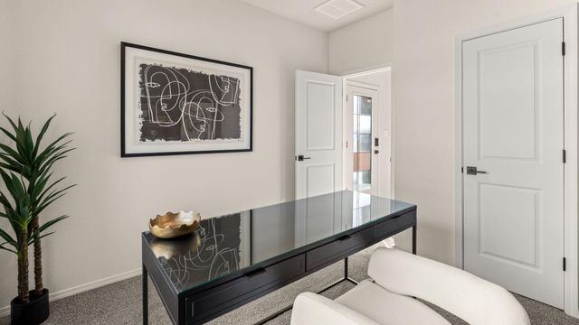 1469 Calle Oeste NW, Los Lunas, NM 87031