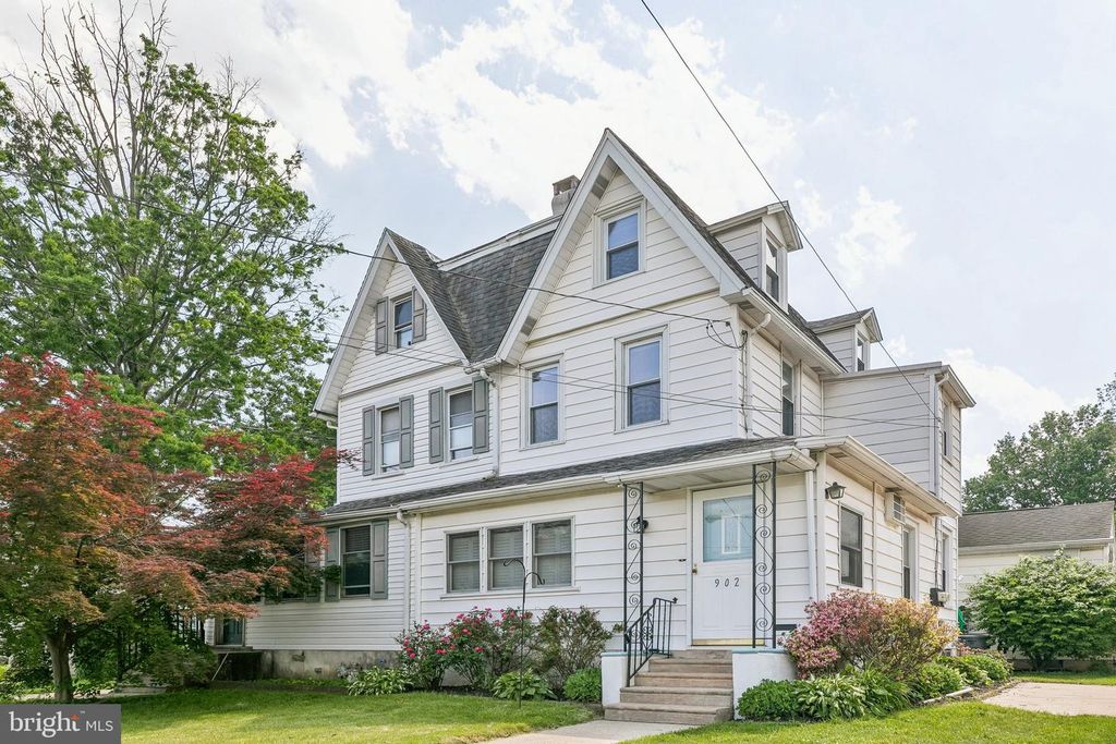 902 MADISON AVE, Prospect Park, PA 19076