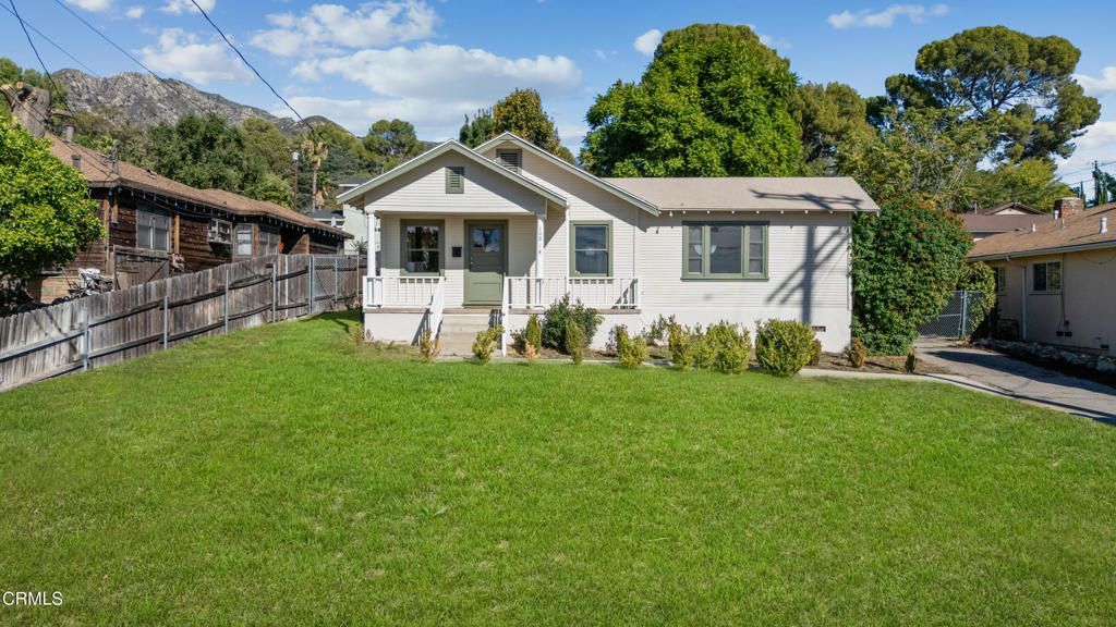 10814 Plainview Avenue, Los Angeles, CA 91042 — exterior