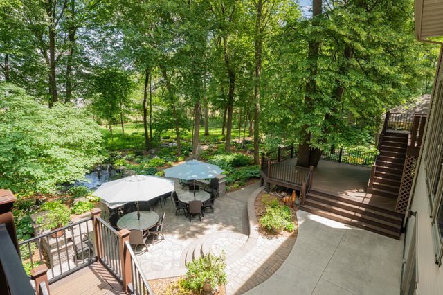 1635 Chippewa Drive NW, Rochester, MN 55901