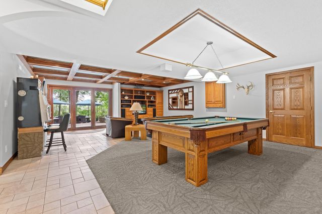 1635 Chippewa Drive NW, Rochester, MN 55901