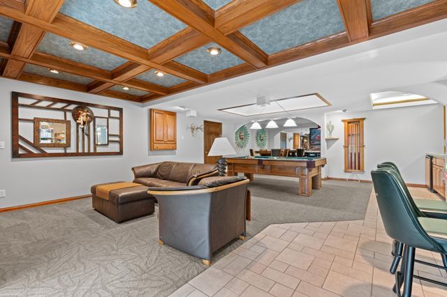 1635 Chippewa Drive NW, Rochester, MN 55901