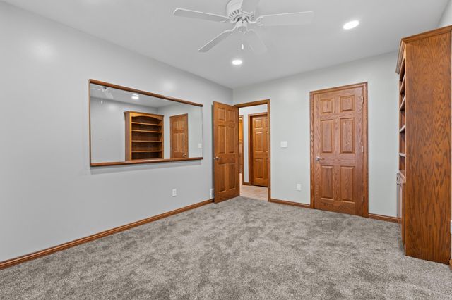 1635 Chippewa Drive NW, Rochester, MN 55901
